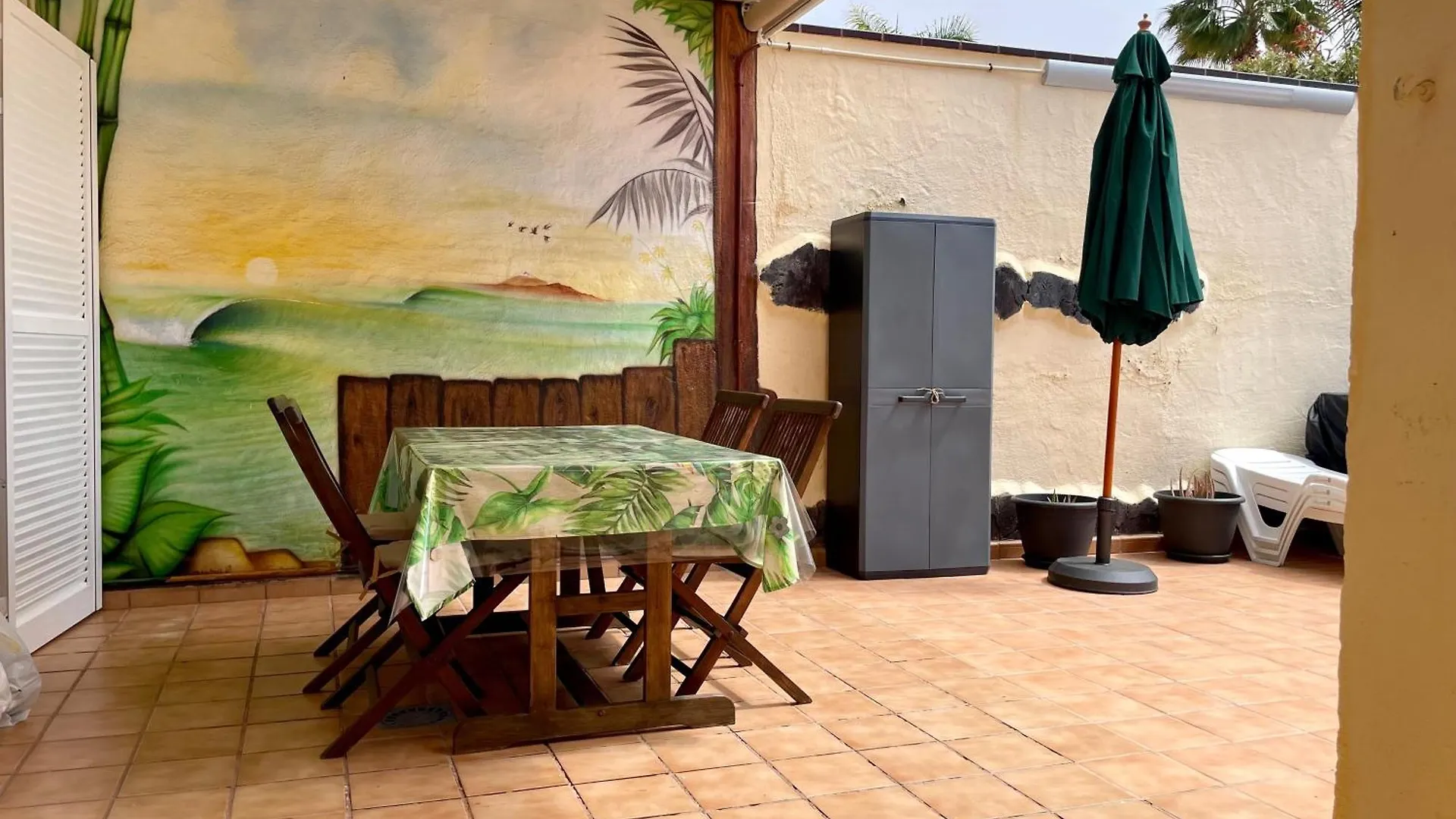 Piera'S Apartment Chayofa Spain